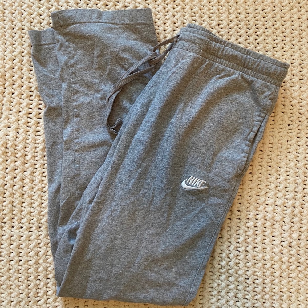 Men’s Nike sweatpants